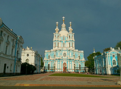 Смольный монастырь