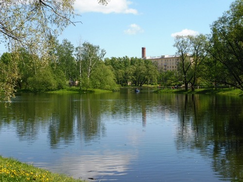 Весенний парк