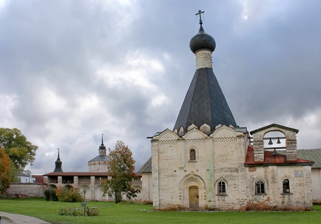 в Кирилло-Белозерском монастыре