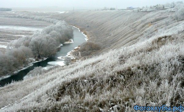 С крутого берега Острожной горы.