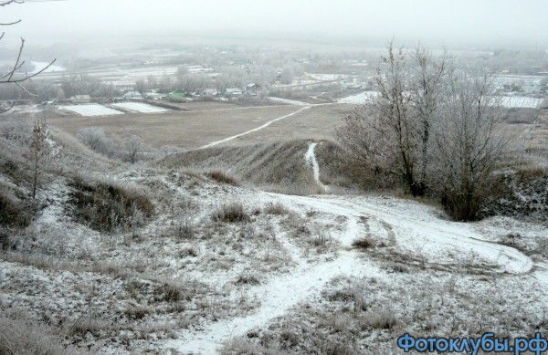 По берегам замерзающих рек....